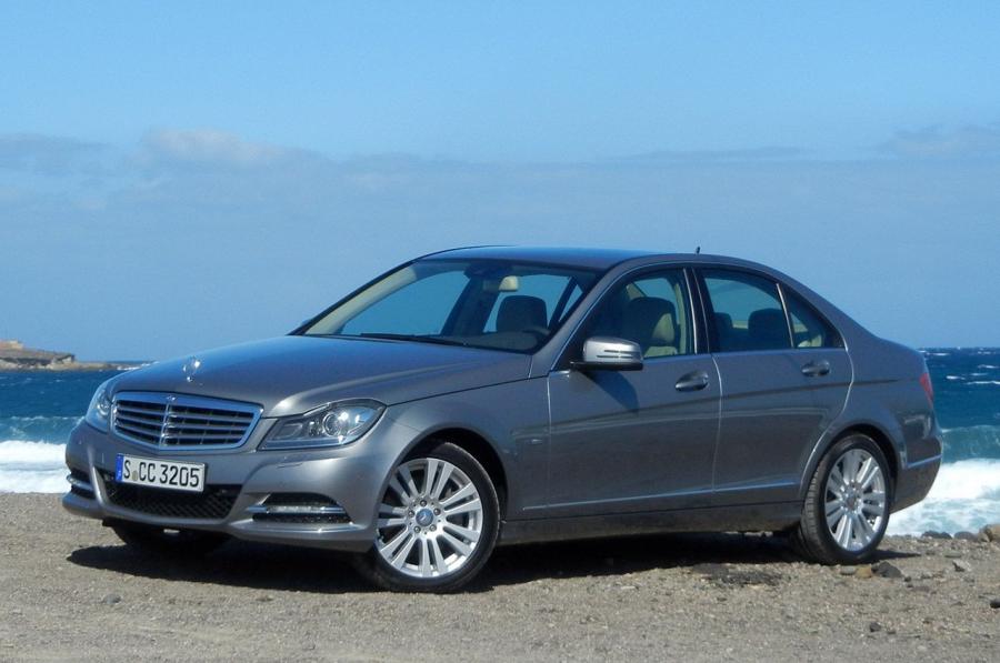  Mercedes-Benz C350 Sedan 2012 года  (фото 1 из 43)